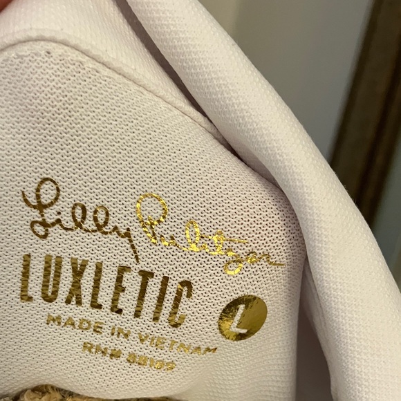 Lilly Pulitzer White Sleeveless Blouse Luxethics!! - Picture 2 of 10